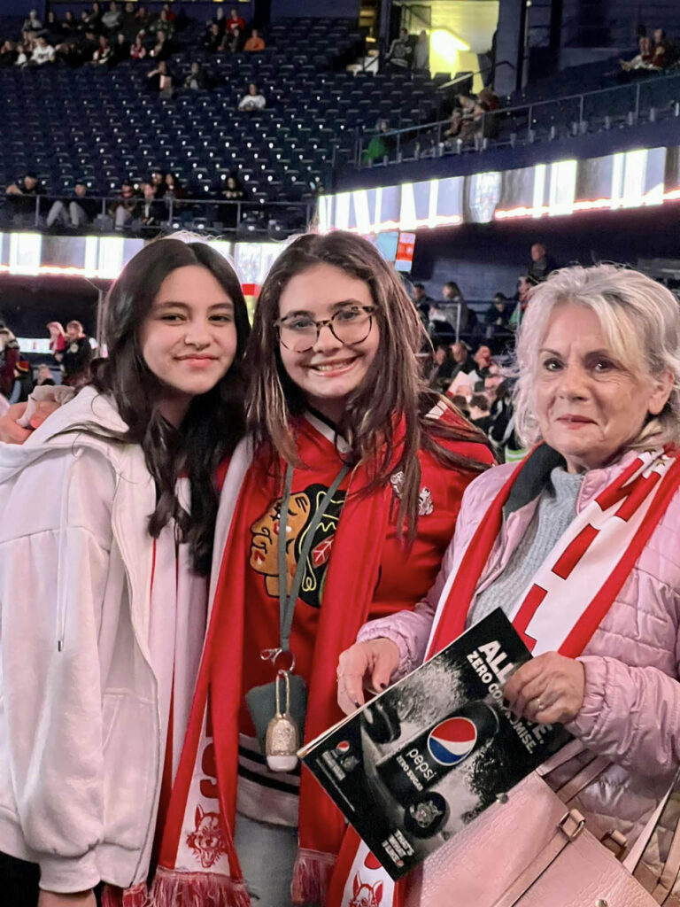 Akademia Języka Polskiego Dla Dzieci I Młodzieży Najlepsza Polska Szkola W Chicago i Okolicach Chicago Wolves - Polish Heritage Night20230428_81